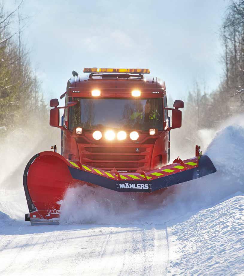 NEWS #1 2017 Ny kombinationsplog från Mählers snöröjer effektivare Marknadens bredaste plog ger svart väg i ett enda