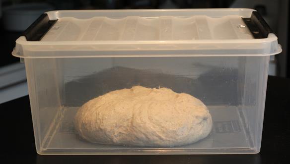PLANERING! Med planering och förberedelse är det enkelt att baka bröd. Bestäm er för att ni ska baka varje dag.