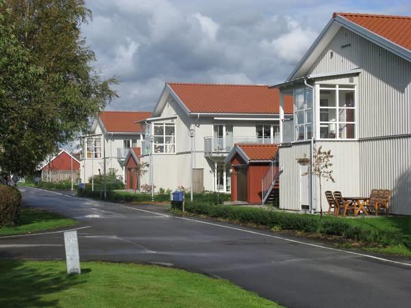 3.2 Flerbostadshus i Frillesås Figur 3.8: Flerbostadshus i Frillesås. Källa: http://www.passivhuscentrum.