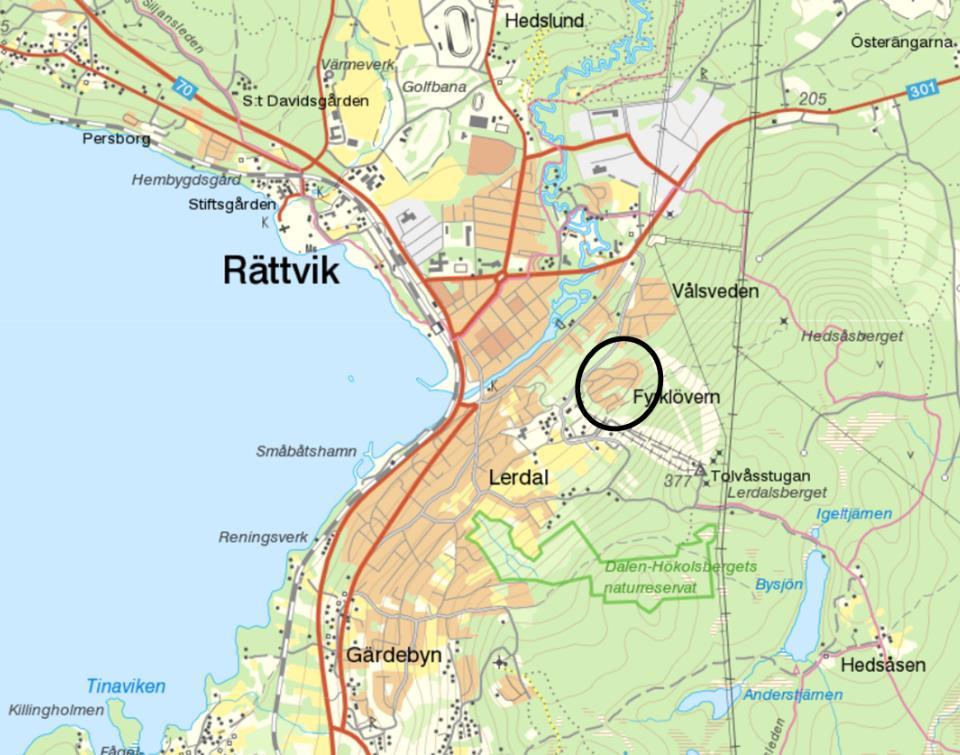 1 INLEDNING Fyrklöverns stugby AB önskar att utreda förutsättningarna för att ta fram en uppdaterad detaljplan för Lerdal 15:32 i Rättviks kommun, se figur 1 och 2.