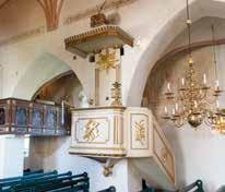 Under slutet av 1700-talet bestämde man att socknarna skulle slås ihop och en ny kyrka stod klar 1819. Utsidan har inte förändrats i någon stor utsträckning sedan dess.