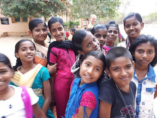 BISTÅND OCH FADDERSKAP Rapport från besök på Annai Home, Tamil Nadu, mars 2018. - Som ger utsatta barn den bästa möjliga grunden för ett gott liv. 55 barn i den här åldern tas om hand av Annai Home.