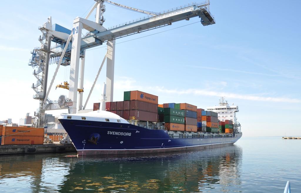 KUNDFOKUS hamnen levererar på tå med stabilitet, modern teknik och flexibilitet vid behov. Hamnen är erkänt duktiga på containerhantering och är både effektiva och pålitliga.