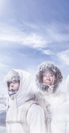 Pernilla tecknar också ett ömsint och humoristisk porträtt över Monicas liv och karriär. Alltsamman ackompanjerat av Mats Andén, Ronny Englund och Johan Sandholm. Favorit i repris!