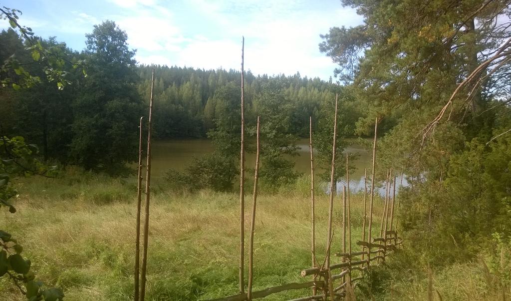 DATAUNDERLAG OCH UTREDNINGAR SOM SKA GÖRAS UPP NATURVÄRDEN OMRÅDESHELHETERNA FÖR EKOLOGI OCH NATURVÄRDEN OCH FÖRBINDELSERNA MELLAN DEM GEOLOGISKT VÄRDEFULLA ÅS-, STRAND-, VIND-, MORÄN- OCH