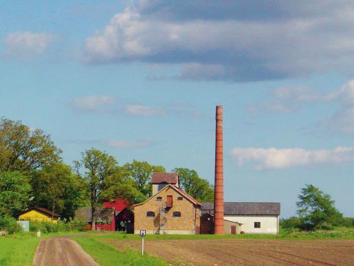 Folkestorp på kartan Hembygdsföreningen sökte 2011 pengar hos Riksantikvarieämbetet för att på olika sätt göra Folkestorps Brännerimuseum mer publikvänligt, både säkerhetsmässigt men också för att t.