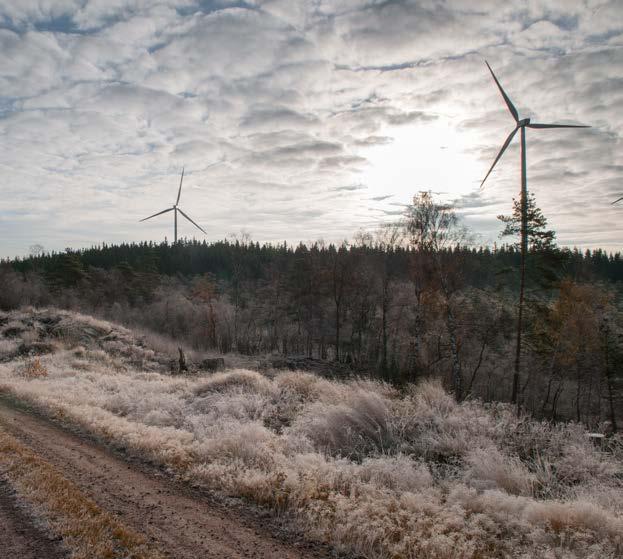 72 KONCERNENS NOTER NOT 19 AVSÄTTNINGAR 2017 2016 Vid årets början 20 22 Tillkommande avsättningar Återförda belopp avseende avyttrade verk 1) 2 Omvärdering av återställningskostnader på grund av