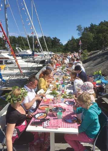 Midsommarfest Kräftköret 2017 Nytt på Furis Årets midsommarfirande på Furholmen samlade