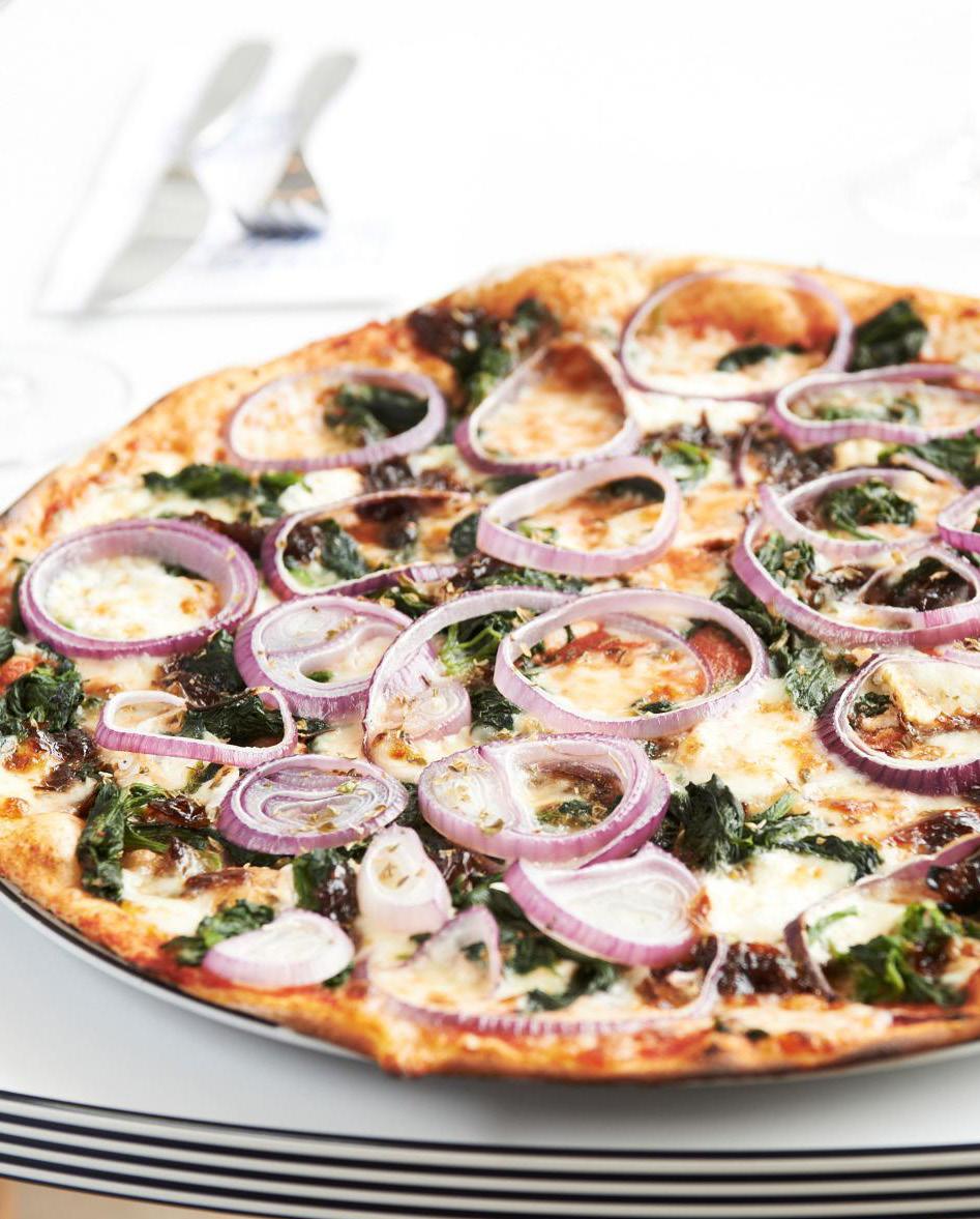 Romana DEN TUNNA KRISPIGA PIZZAN med ett lättare tuggmotstånd som samtidgt inte får bli torrtunn.