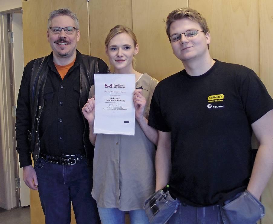 Vi besökte medlemsföretaget Stanley Security i Skarpnäck utanför Stockholm för att träffa en elev och en handledare på en arbetsplats.