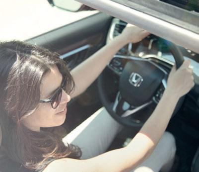 INRE LUGN CR-V:s interiör har designats för att optimera känslan av tillhörighet mellan dig och bilen.