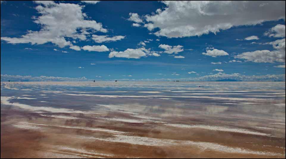 Salar de Uyuni, Bolivia 2017-02-22 Från mitten av februari till mitten av mars 2017 hade jag tillfället att befinna mig i norra Argentina och i sydvästra Bolivia. Området heter Altiplano.