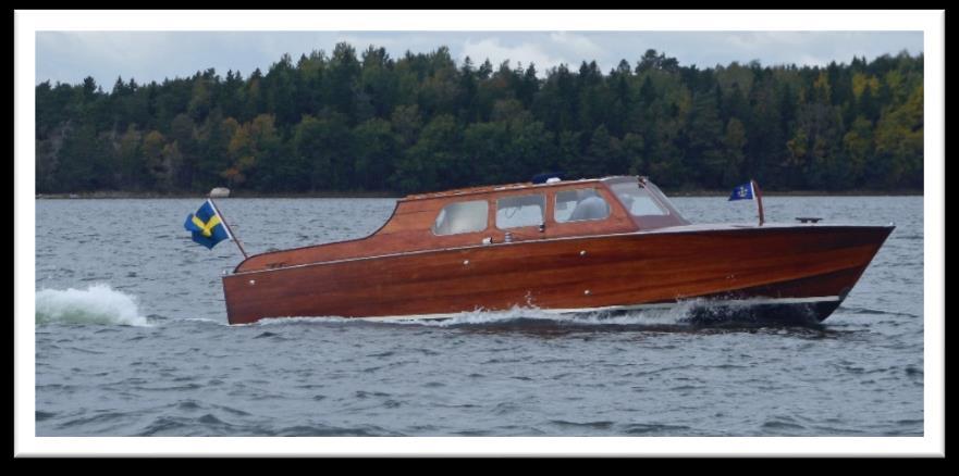 M/Y Triton Beställaren av M/Y Triton, Carl Hardeberg, bad mariningenjör Curt Borgenstam, som även ritade svenska motortorpedbåtar, att rita en båt i mahogny.