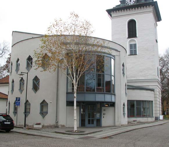 Byggnadsvård Byggnadsvård Tillbyggnader Varsamhetskravet och förvanskningsförbudet av kulturhistoriskt värdefull bebyggelse innebär inte ett automatiskt nej till förändringar och tillägg, men