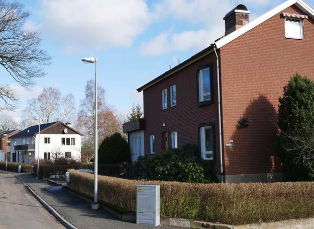 C. Kvarteren Leoparden och Vargen I kvarteren Leoparden och Vargen finns arkitektritade villor med tidstypiska material, såsom gult eller rött