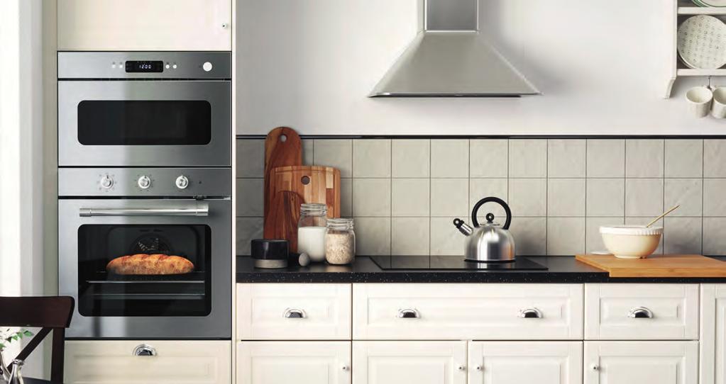 88 TRADITIONELLT KÖK MED MODERNA FUNKTIONER En traditionell stil betyder inte att vitvarorna är gammaldags.