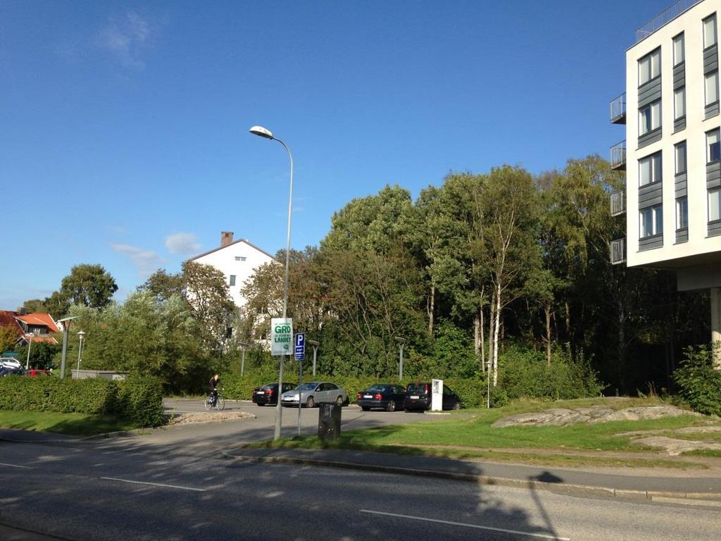 PM Studentbostäder och förskola Parkering och trafik inom fastighet Krokslätt 115:30 GRANSKNINGSHANDLING Datum: 2014-09-16 Konsult, uppdragsledare: Lars Löwenadler, ÅF Infrastructure Tel +46 10 505