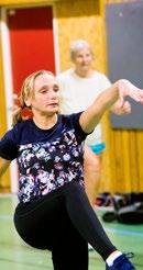 BÖRD DUM SITÖR HANTE- GÅS RING GENOM P O C H E R A D E DÖRR VERKAR ÅTER- FART- FALLS- HYLL- DÄM- FÖRBRY- NINGS- KONSPI- GICK POLIT- PANDE TARE?