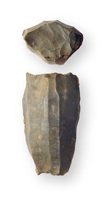 Fig. 17. Cylindrisk kärna med två motsatta plattformar. Skala 1:2. Foto: Anders Andersson.