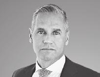 För att kunna verka under samma förutsättningar som övriga flygbolag på den internationella marknaden förändrades ägandestrukturen 21.