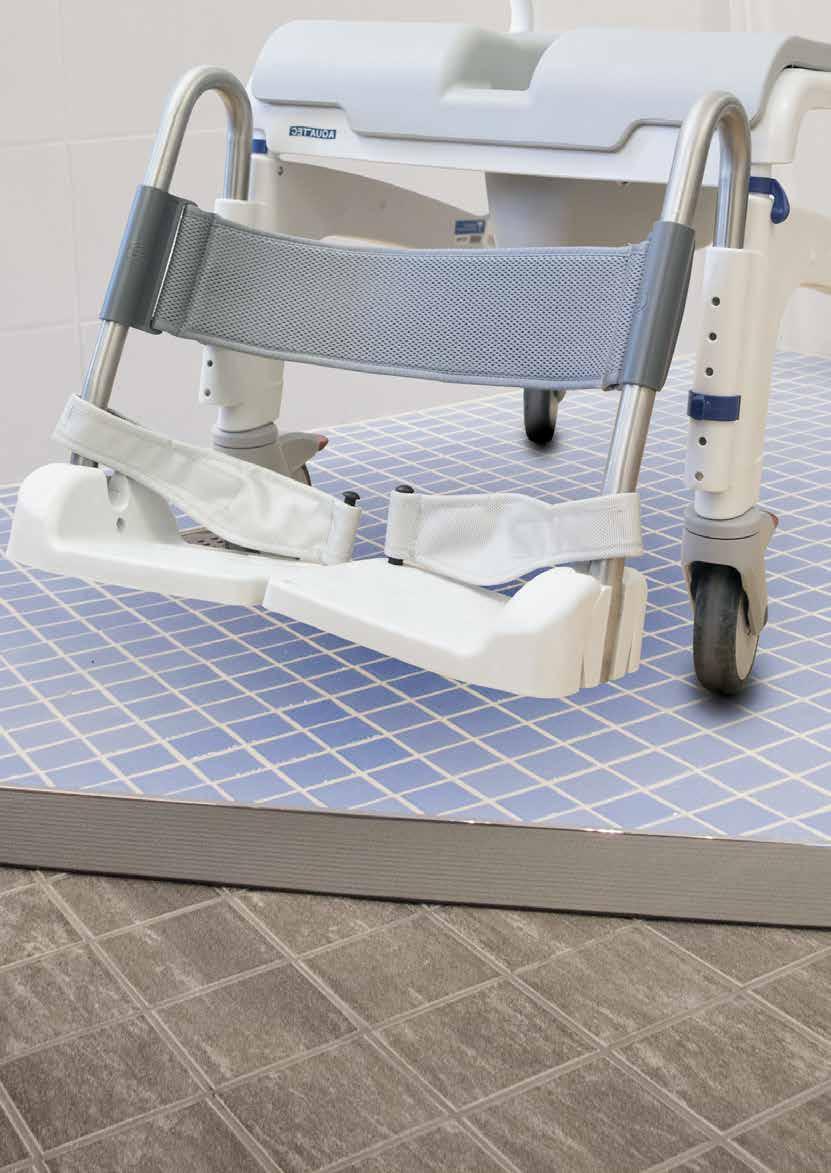 NYHET! 2018 VADMATTA - HYGIENSTOL Vadmatta Hygienstol från Bodypoint i Aeromesh-tyg har unika egenskaper. Det torkar snabbt då vatten, fukt, luft och tvål passerar fritt genom strukturen.