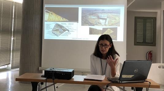 Sida 2 (6) arbete som gjorts. På en del var det forskare som berättade om aktuell forskning. Vissa var mer teoretiska, andra mer praktiska.