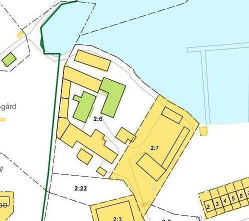 repo001.docx 2012-03-29 Figur 11. Grönklassade byggnader enligt Stockholms stadsmuseum. Den västra är snickeriet och det östra är kontorsbyggnaden.