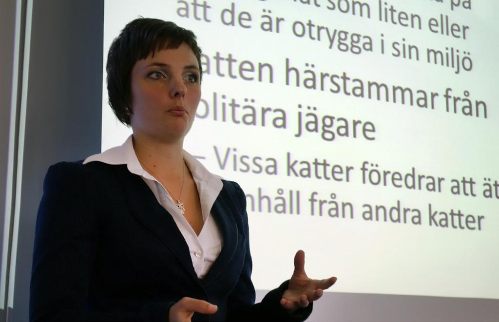 De fick se pensionats nya, fina byggnader och möta värdinnan Marie Karlsson, som både bjöd på gott fika och solsken.