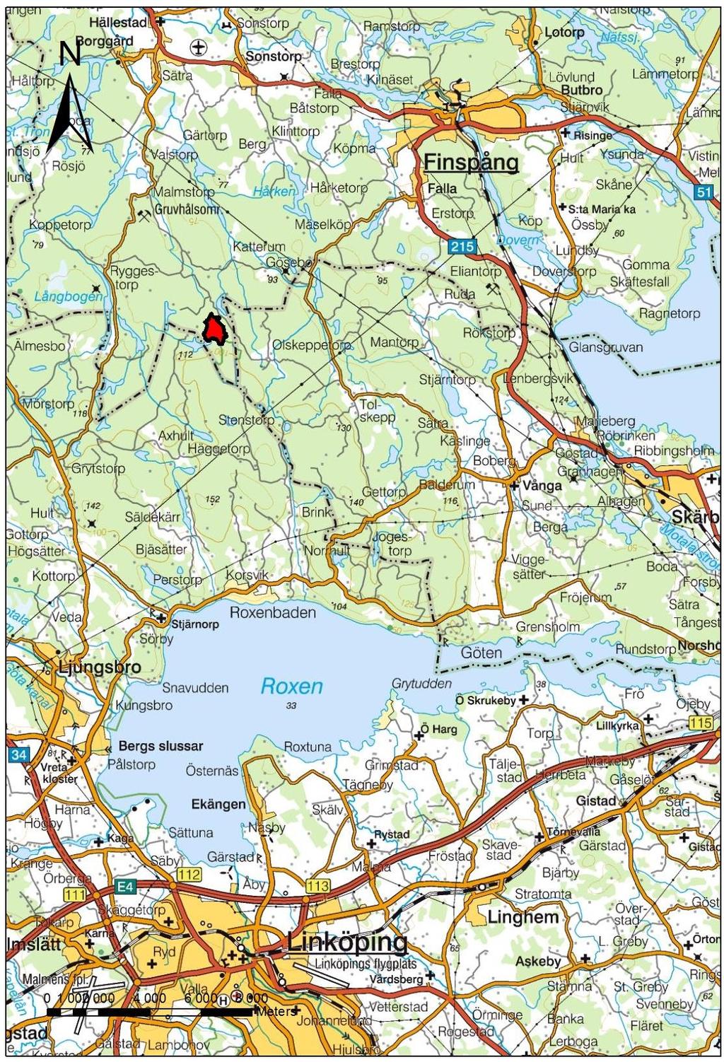 Längst i söder ligger Strussjön omgiven av gammal gles tallskog och några mindre myrmarker.