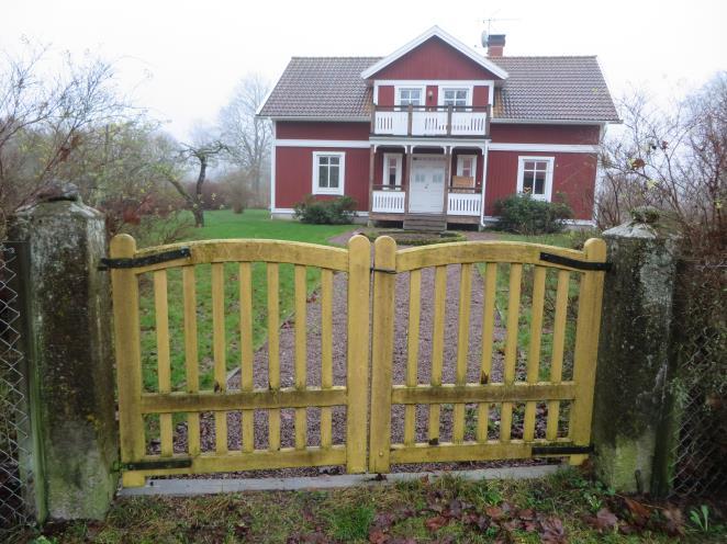 Södra Lindön 2:2; ladugård, garage, hönshus och bostadshus