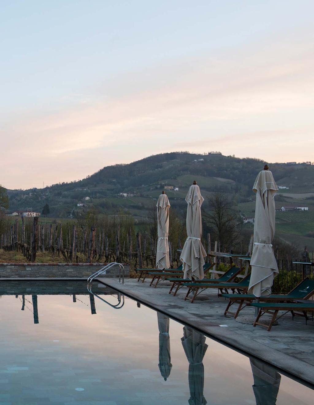 VILLA LA MADONNA Litet boutique-hotell med fokus på det personliga och genuina. Ägs av Annica och Marie Eklund som till vardags driver familjeföretaget Bolon i Sverige.