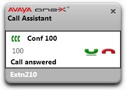 one-x Call Assistant: Samtalshantering 12.12.5 Konferenssamtal Med ett väntande och ett pågående samtal kan du förvandla alla samtal till en ad hoc-konferens. För att göra konferens av dina samtal: 1.