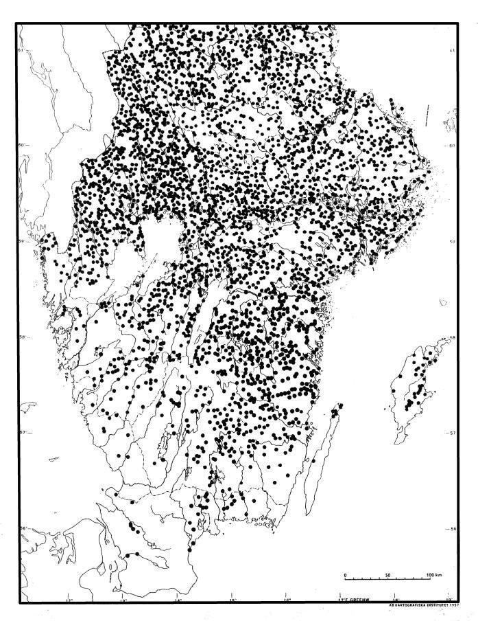 Fig. 8. Utbredningen av skogsgrynsnäckan, Vertigo ronnebyensis, i södra delen av Sverige.