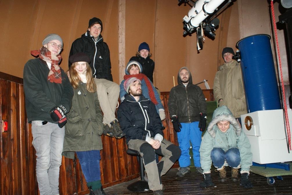 13 RAPPORT FRÅN LAHALLSOBSERVATORIET, MAJ 2013 Visningsverksamheten: Under säsongen har vi haft 6 st. schemalagda visningar per termin och vi kommer att fortsätta på samma vis under nästa säsong.