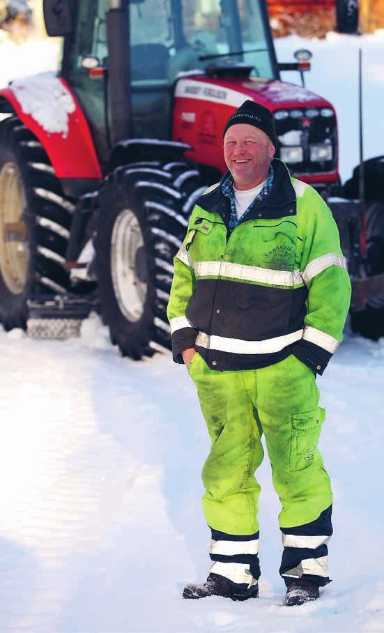 Redskapskatalog Drivex Lars Svensson tog chansen att utöka entreprenadverksamheten när dåvarande Vägverket 2008 byggde om vägen som går förbi gården.
