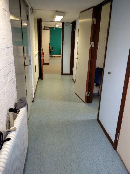 2.8 Korridor (hall) Huvudingången på Virserums reningsverk, börjar med en korridor