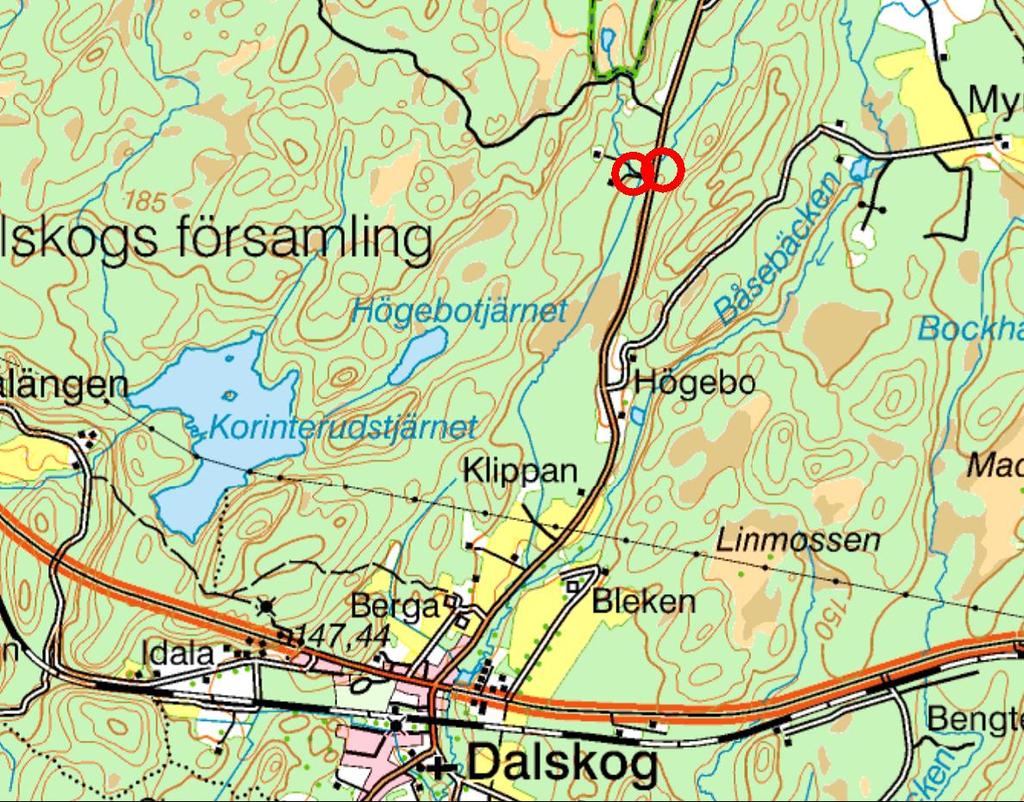 Nr 98 (idnr 3106) och 99 (idnr 3101), Båsane, Dalskog De bägge aktuella vägtrummorna i Båsane utgör partiella hinder och ligger något för högt.