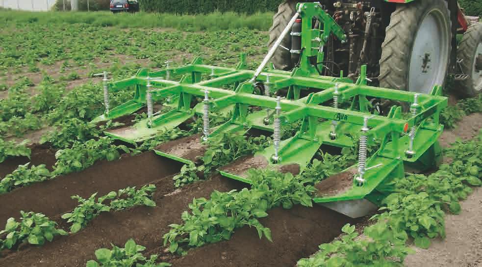 Weeder: skär bort ogräs. Med den här maskinen är det enklare än någonsin att forma kupor och förhindra ogrästillväxt.