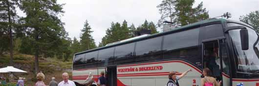 Den 24 juli åkte en busslast glada PUFmedlemmar på kulturresa i österled.
