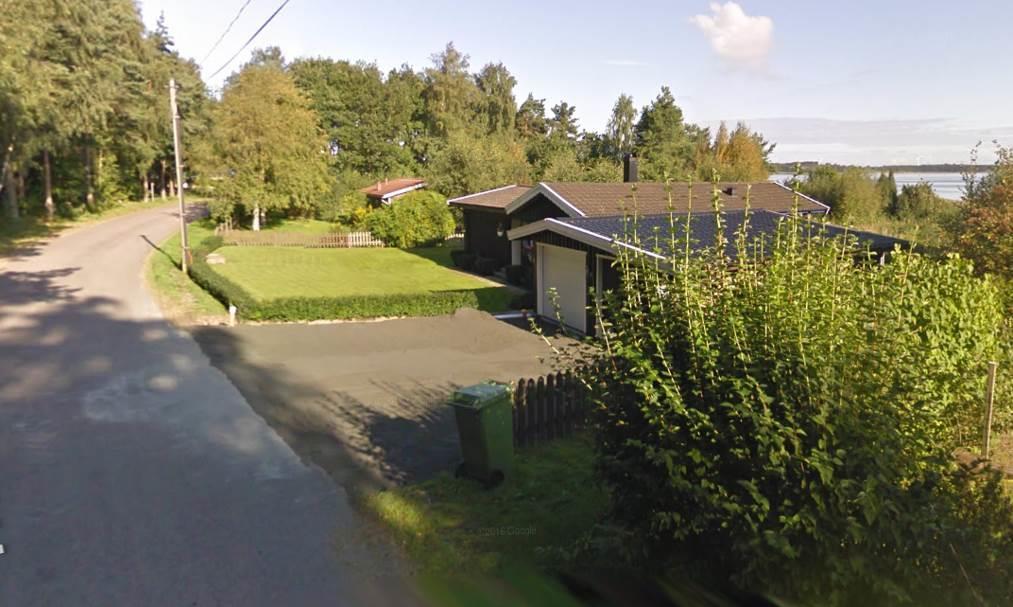 () Figur 0. Nordmarkaväg och 0 ligger i A s avriigsstråk (Google Streetview, 0) A Iom detta delavriigsområde varierar ivåera mella ca + m i sydväst och havsivå i orr.