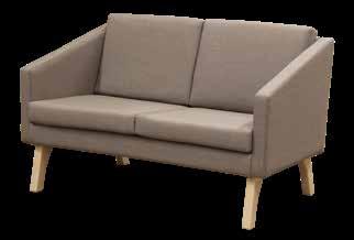 BUGG fåtölj/soffa Med en karakteristiskt lutande gavel och slanka ben, skapar Bugg lätt en