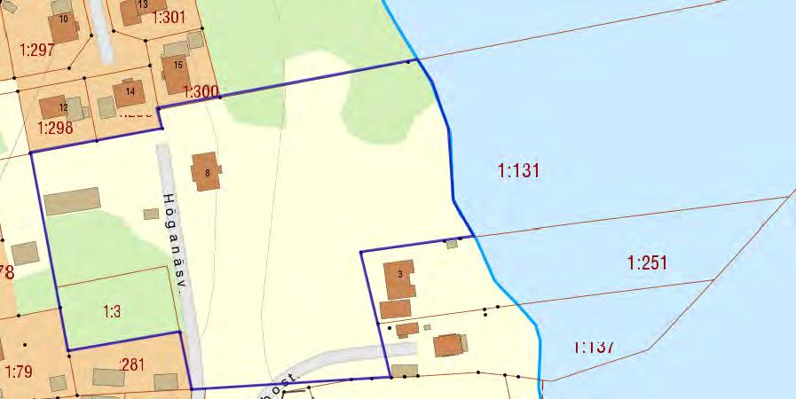 4 Utdrag ur fastighetskartan. Planområdet är markerat med blått. Riksintressen Planområdet omfattas inte av något riksintresse enligt miljöbalken.