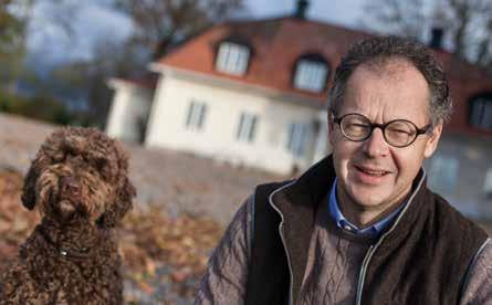 Det är inte lika anonymt som det är att vara kund i en storbank. Landshypotek Bank är en bank som kan jord och skog.