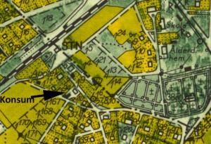 revs men av någon anledning eldades ett av de senast byggda, Konsum på Stationsvägen, upp. Butiken låg på Ribby 1:94, en avstyckning från den gamla fastigheten Erikslund.