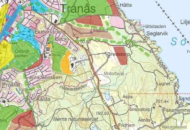 PLANBESKRIVNING Planens bakgrund och syfte 1960 upprättades en situationsplan som anger utbyggnadsförslag för Bredstorp idrottsplats, med denna som underlag fastställdes sedan 1973 en detaljplan som