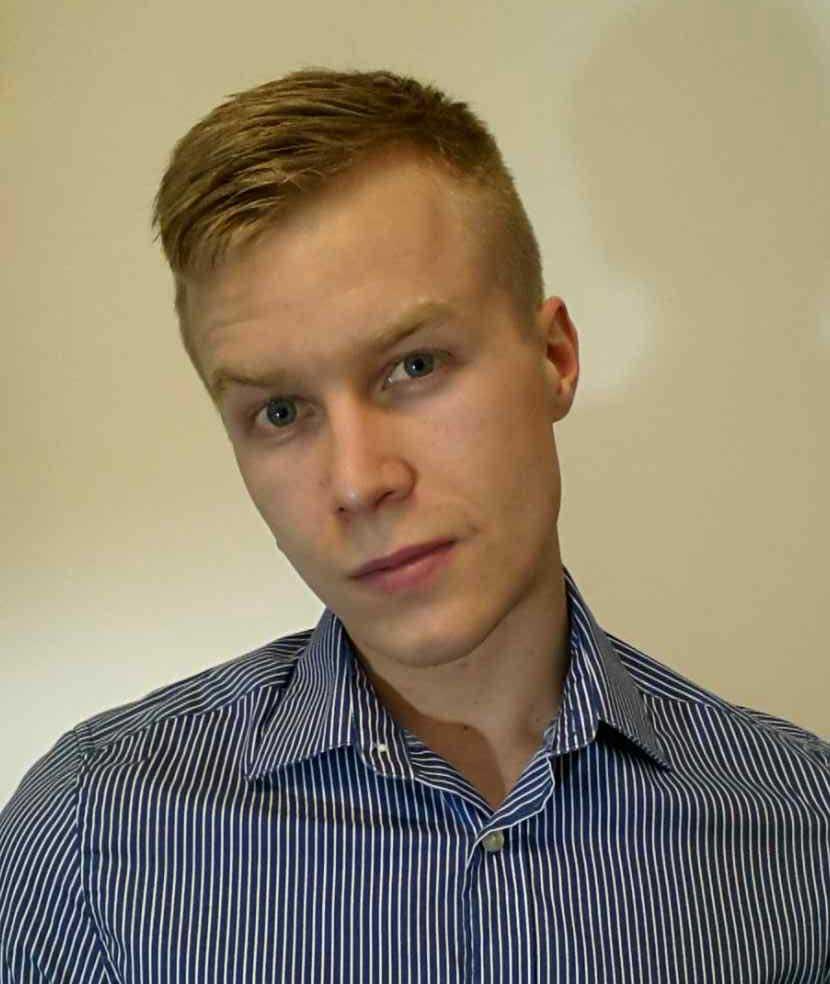 Han håller också kursen i Optik som ges andra året på Teknisk fysiklinjen. Martin Eriksson doktorerar på Fysik på Chalmers och forskar på nanoelektromekaniska system.