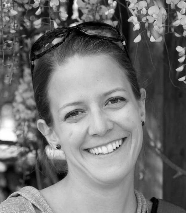 fusionskraft. Linnea har gått Teknisk fysik på Chalmers, varav ett år på Perimeter Institute i Kanada. Göran Johansson är professor i kvantfysik på Chalmers.