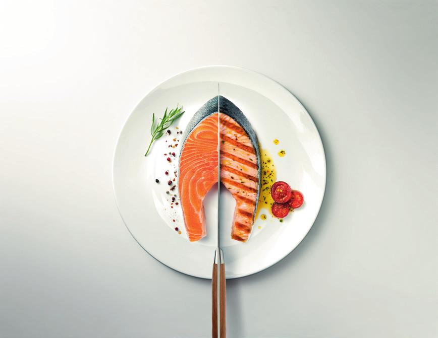 FreshZone En särskild utdragbar låda med 15 % lägre temperatur, som är designad för att hålla råvaror som kött och fisk fräscha längre.