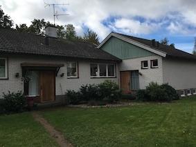 Överlåtelsebesiktning Dungen 3 Bisterfeldsvägen 5, 392 47 Denna besiktning är utförd på uppdrag av säljaren.