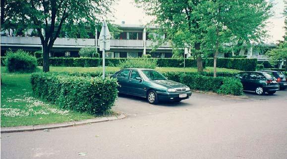 5 Hus 01 Administrationsbyggnaden Huset är q-märkt. Vid renovering och ombyggnad anpassas åtgärderna efter befintligt utseende. Huset har en rödbrun slätputsad fasad.